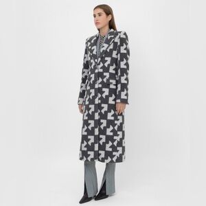 NWOT Off-White Geometric Pattern Wool Coat button closure us size 4